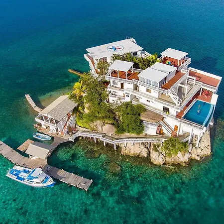 Villa On Dunbar Rock-3